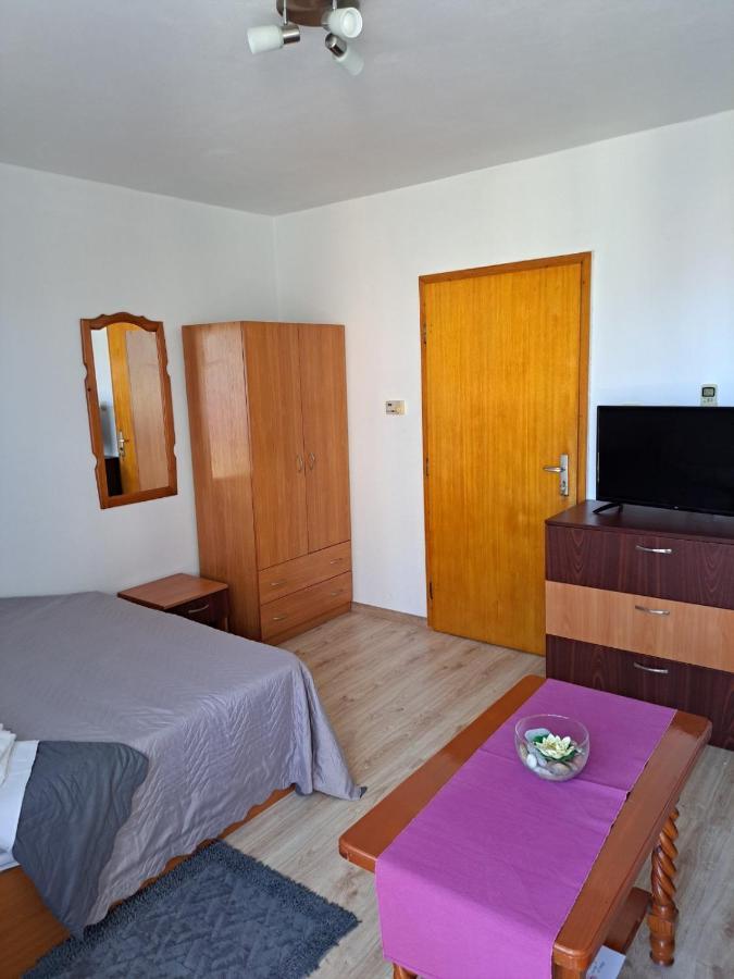 Guest House Liliya Sozopol Exterior photo