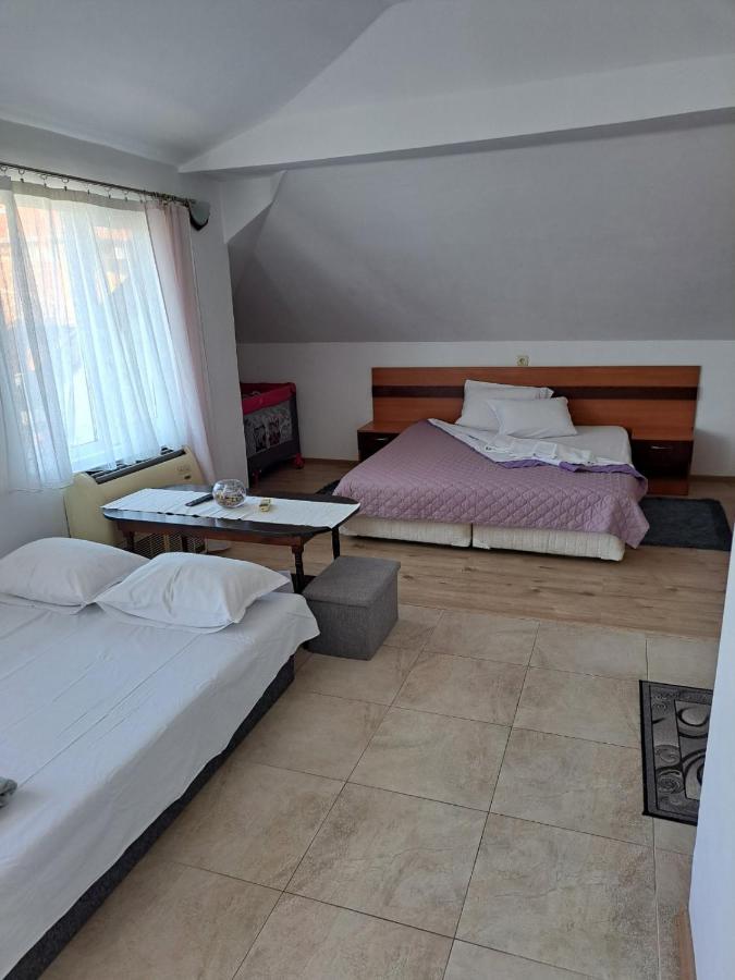 Guest House Liliya Sozopol Exterior photo