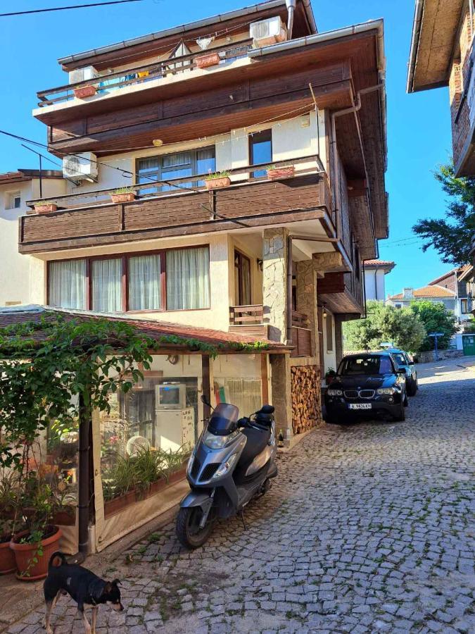 Guest House Liliya Sozopol Exterior photo