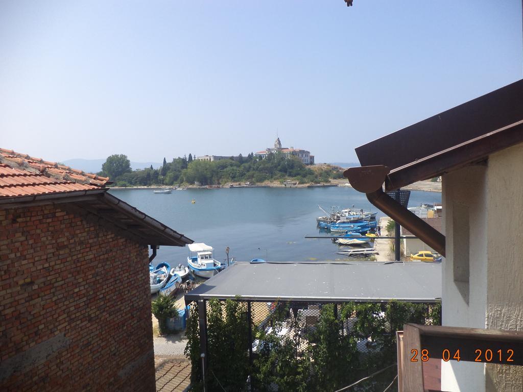Guest House Liliya Sozopol Exterior photo